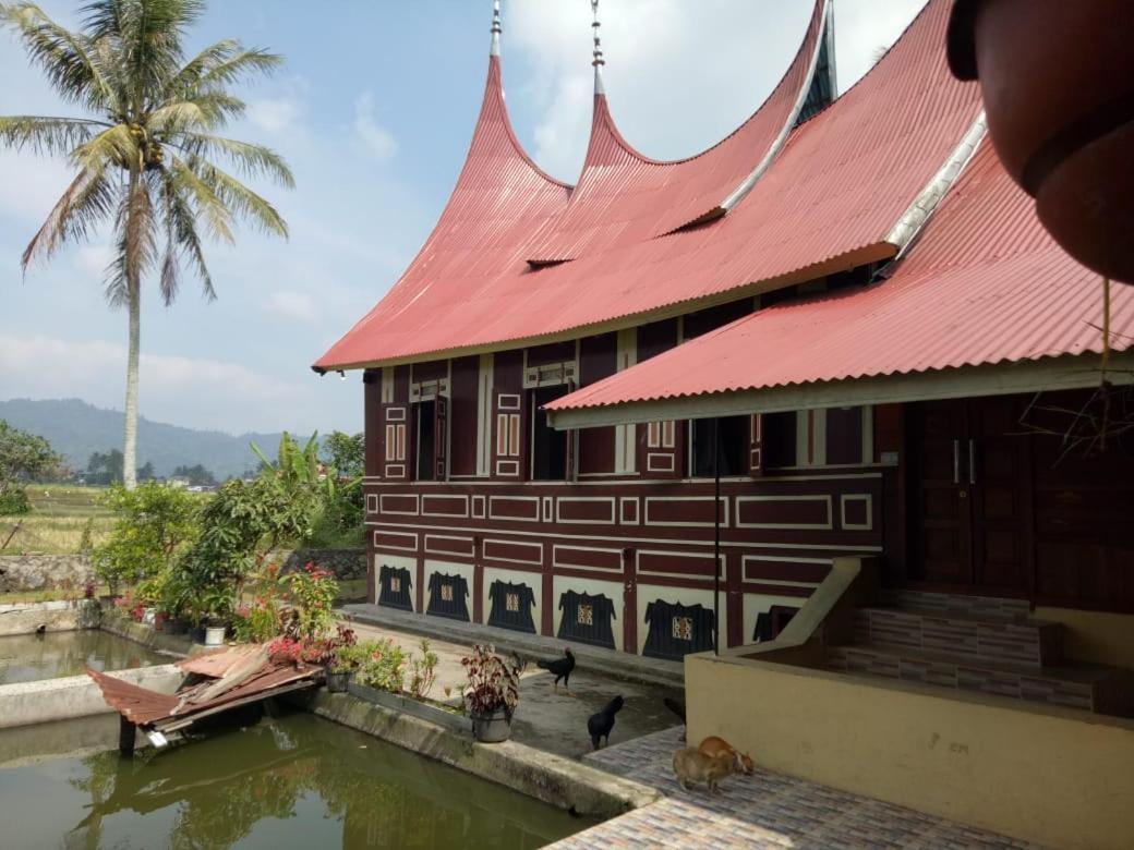 Rumah Gadang Simarasok Baso Luaran gambar